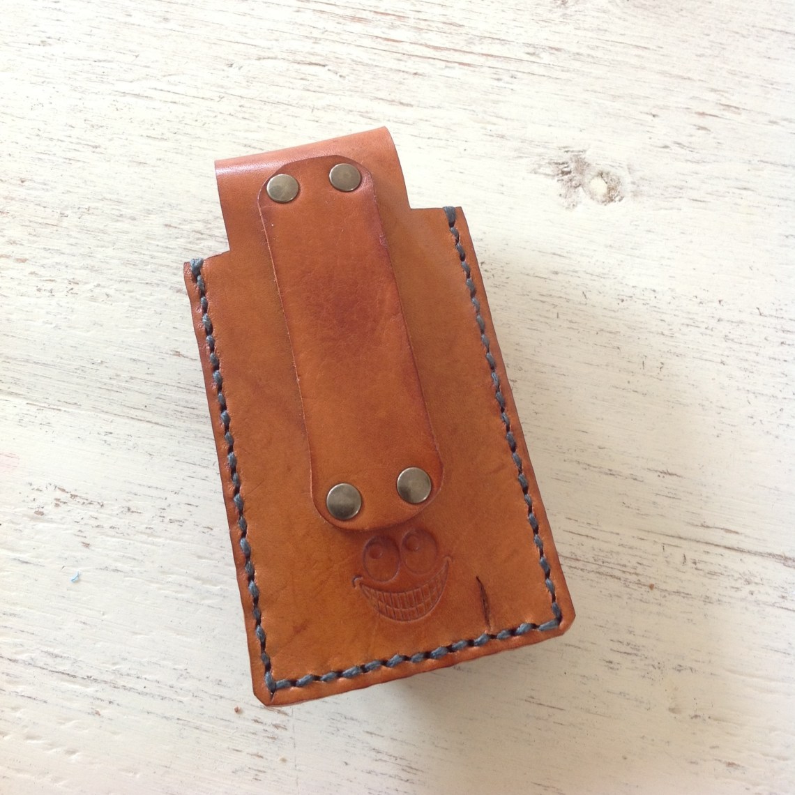 Leather Leatherman case back