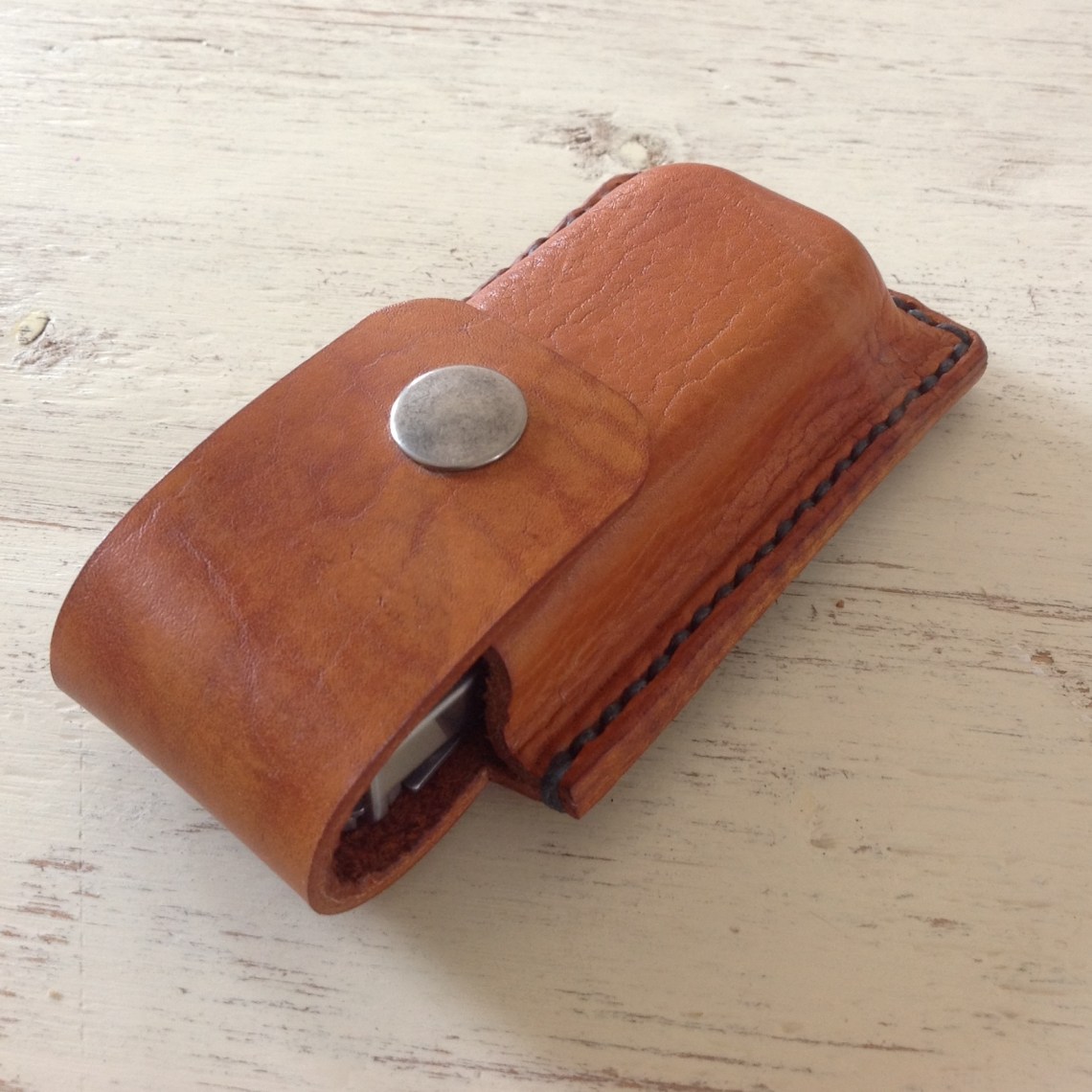 Leather Leatherman case side