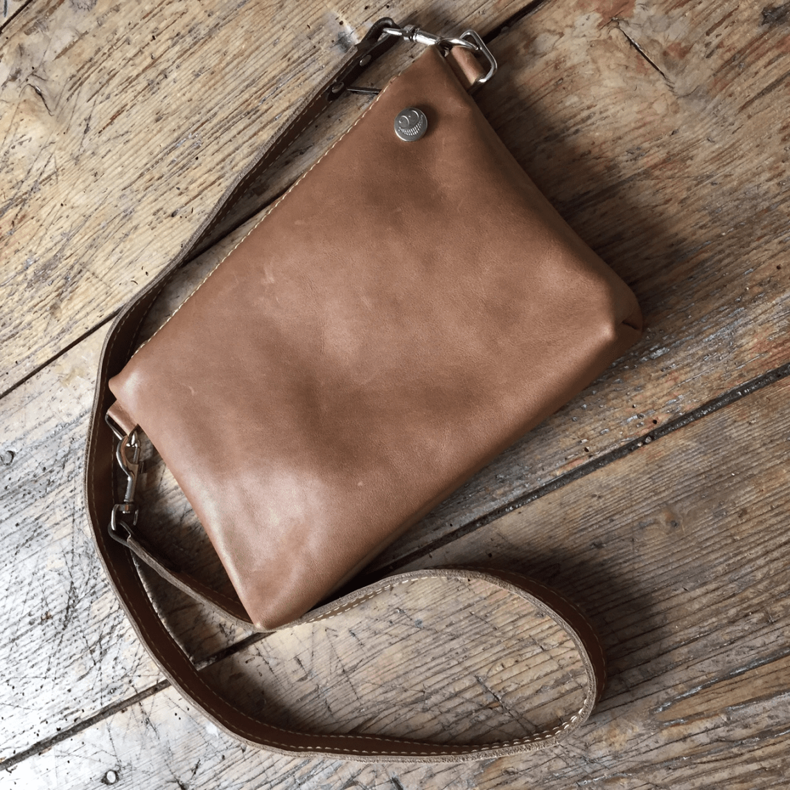 Small leather bag 2